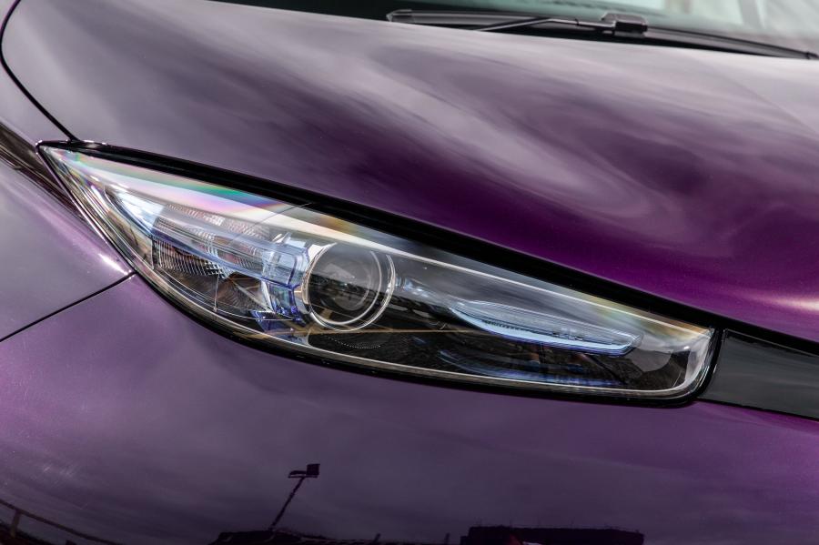 Детали экстерьера Renault Zoe Z.E. 40 R110 2018 года  (UK) (фото 23 из 32)